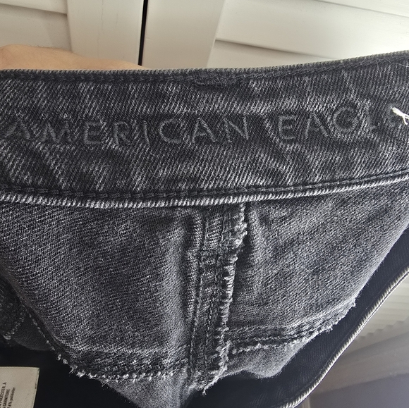 AMERICAN EAGLE Straight Mom‎ Jeans Black Ripped High Rise Tapered Women 2 Grunge - Picture 9 of 15